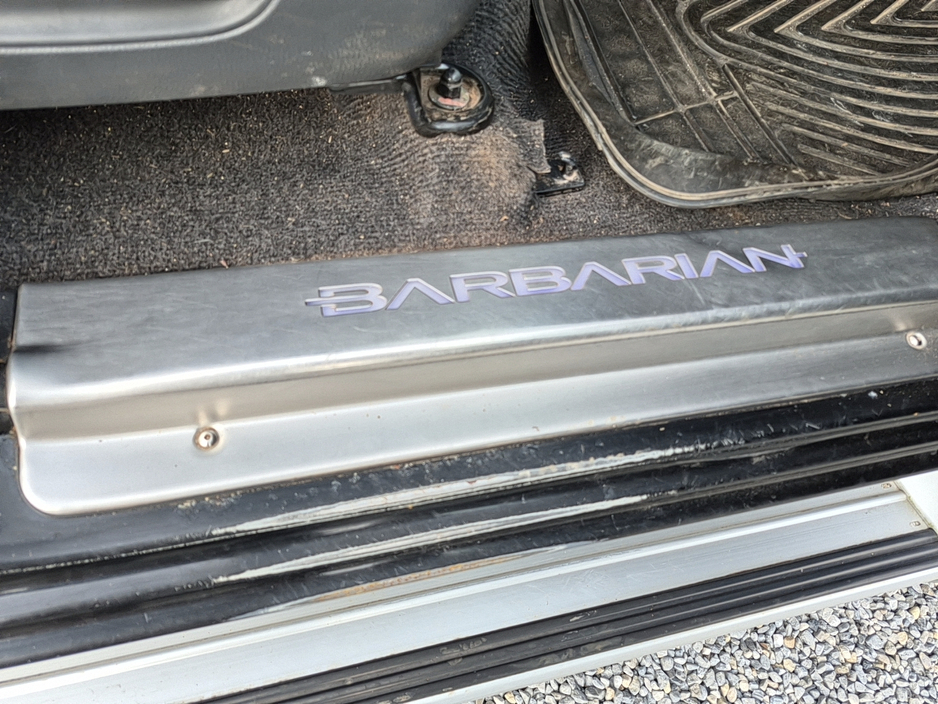 2017 Mitsubishi L200 - image 17