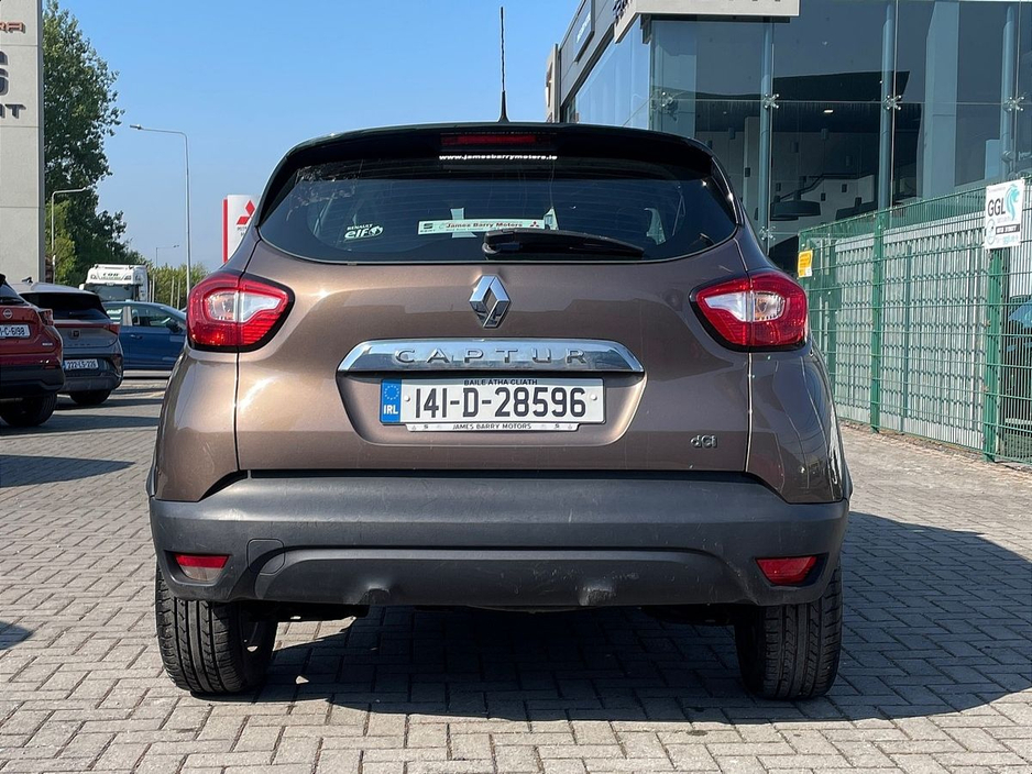 2014 Renault Captur dCi 90 S&S INTENSE €5,950