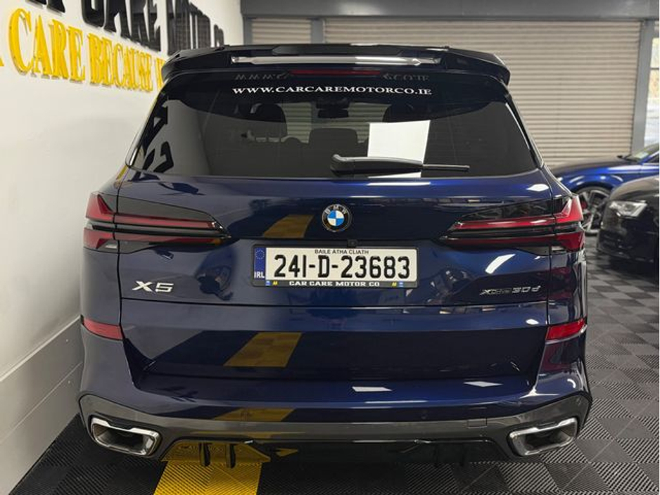 2024 BMW X5 - image 6