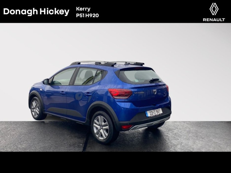 2022 Dacia Sandero Stepway - image 3