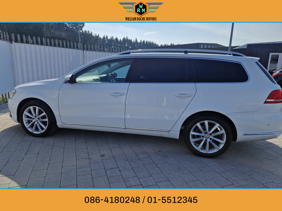 2013 Volkswagen Passat - image 16