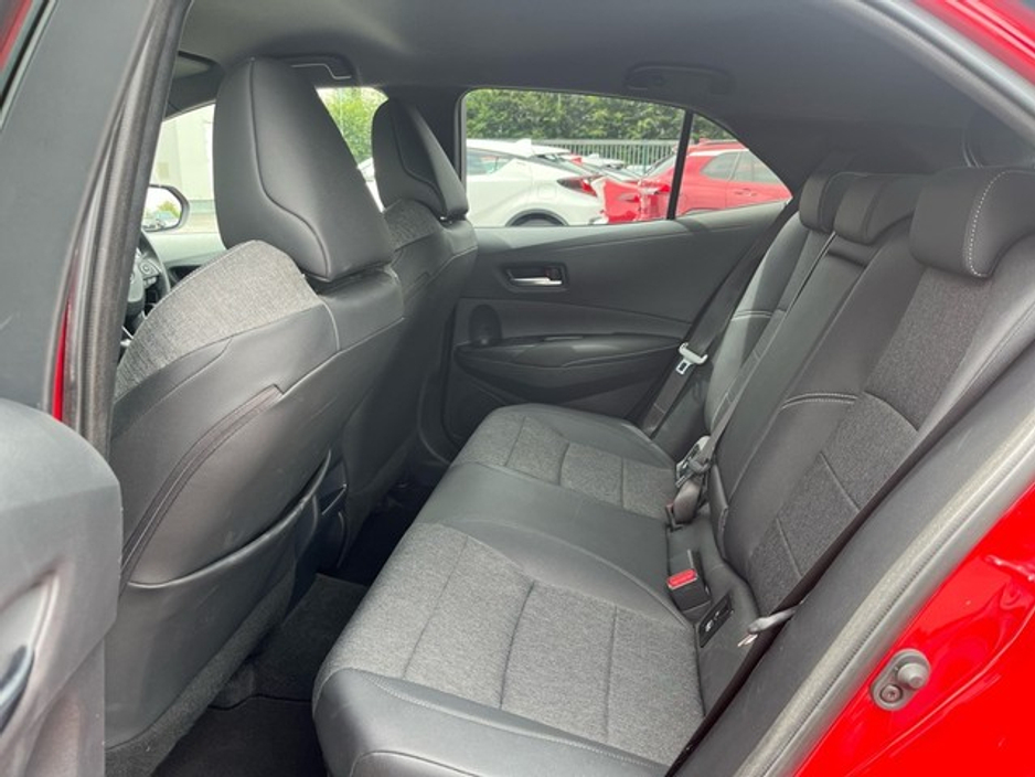 2022 Toyota Corolla - image 7