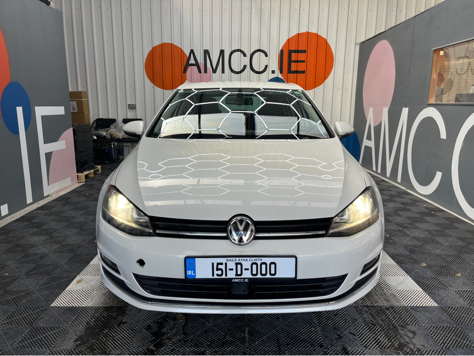 2015 Volkswagen Golf - image 6