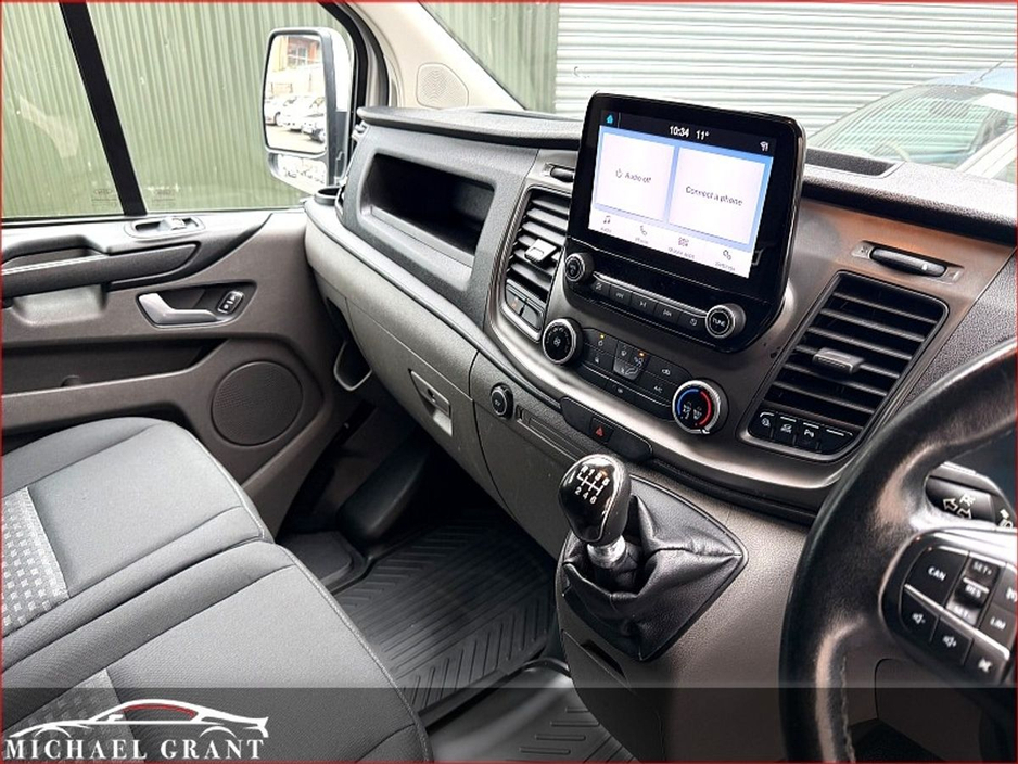 2020 Ford Transit - image 28