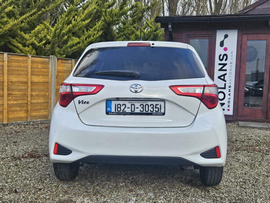 2018 Toyota Vitz - image 6