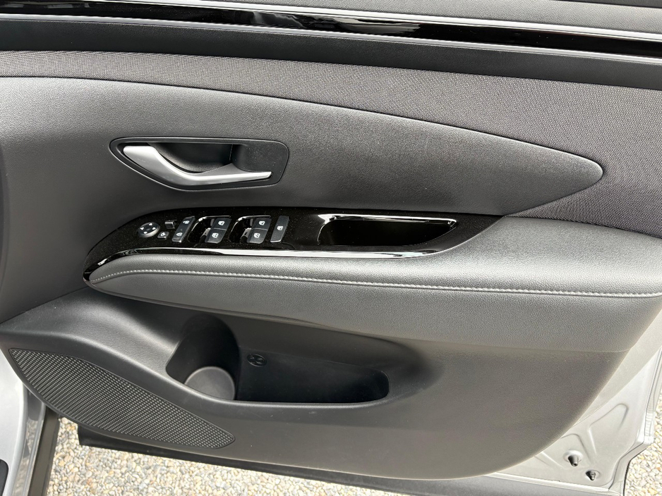 2024 Hyundai Tucson - image 8