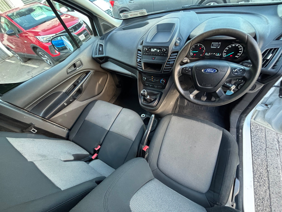 2020 Ford Transit - image 26