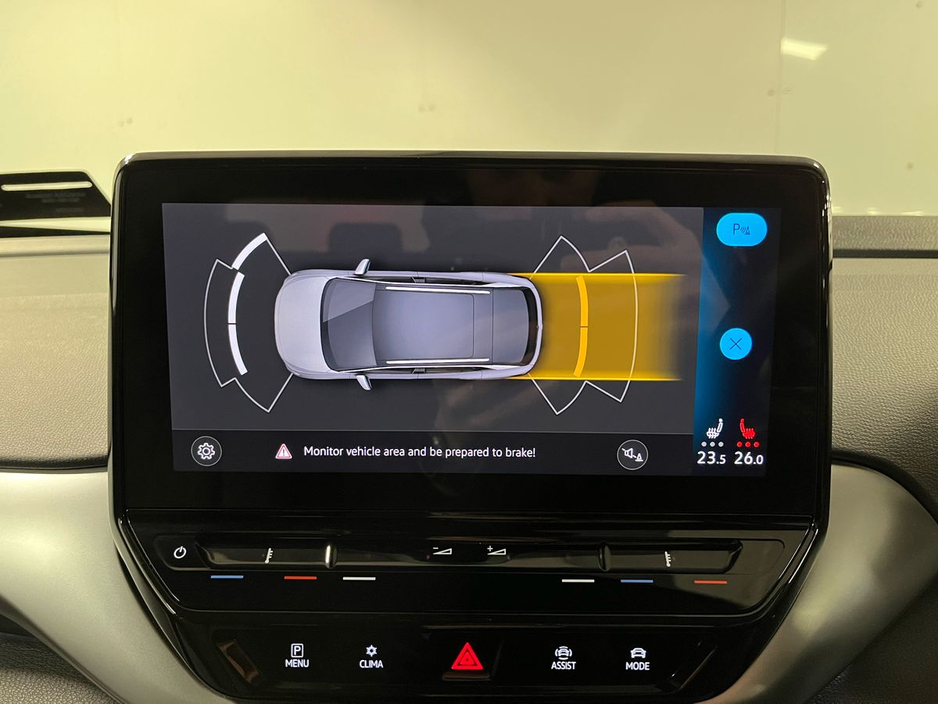 2022 Volkswagen ID.4 Life 77kWh 204HP - Parking Sensors - Sat Nav - Climate Control - Heated Seats - Keyless Seats - Apple CarPlay/Android Auto €23,950