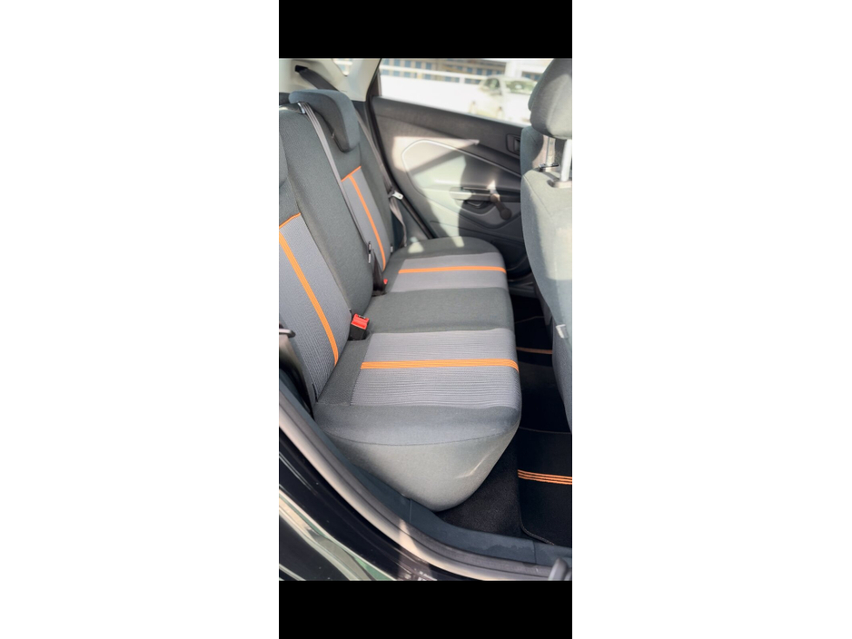 2011 Ford Fiesta 1.25 60 PS Colourline €6,500