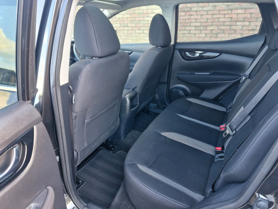 2018 Nissan Qashqai - image 8