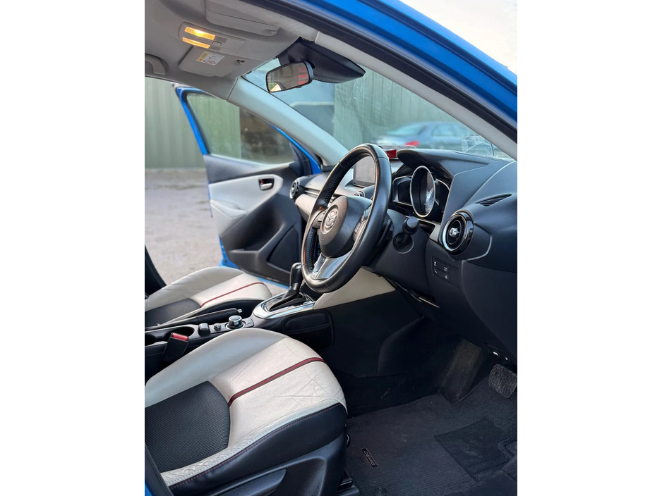 2015 Mazda Mazda2 LDA-DJ5FS 5DR AUTO €8,995