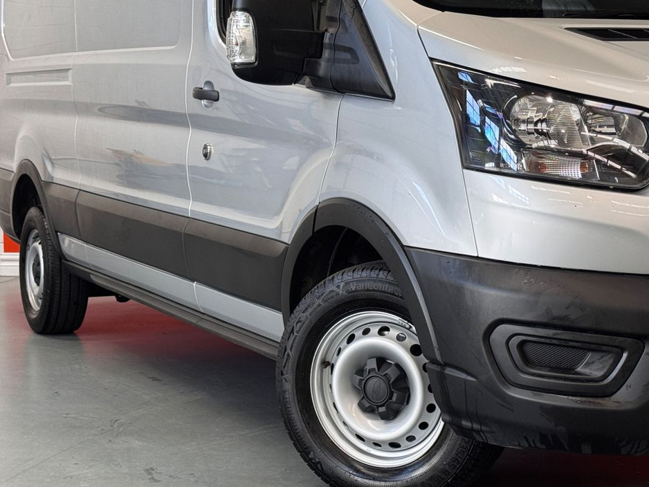 2024 Ford Transit - image 10