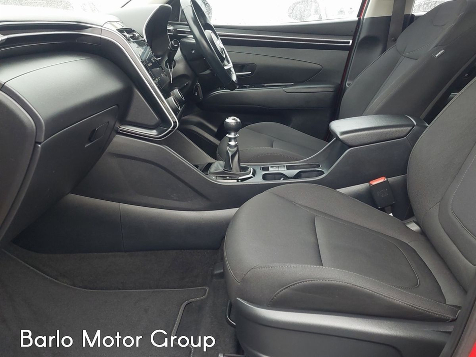 2022 Hyundai Tucson - image 11