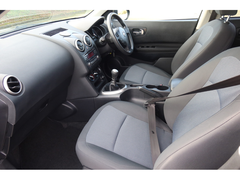 2012 Nissan Qashqai +2 - image 13