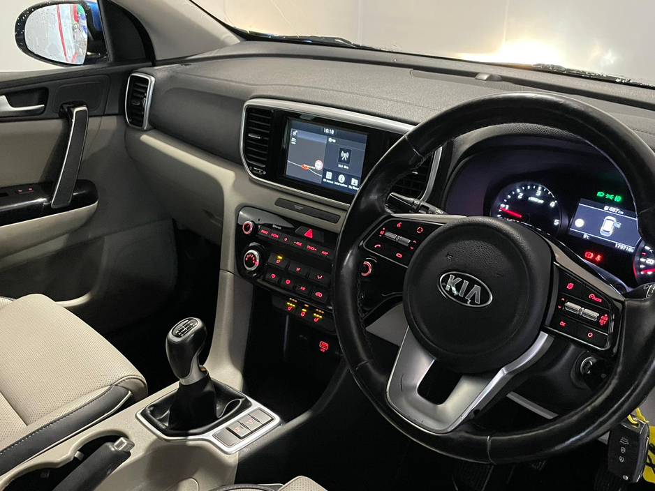 2018 Kia Sportage - image 11