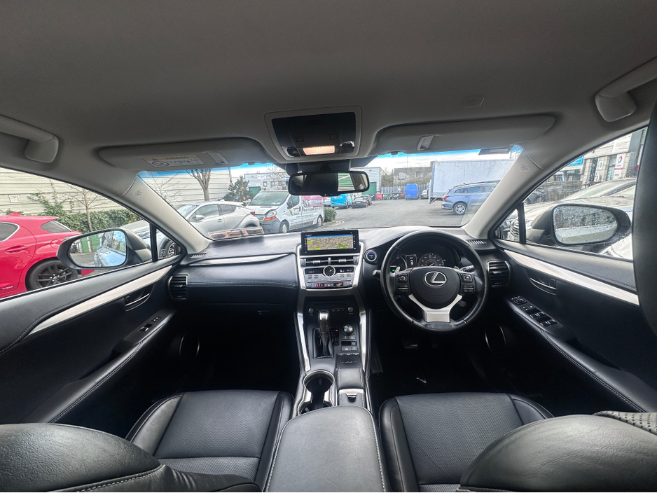 2018 Lexus NX 300 h - image 9