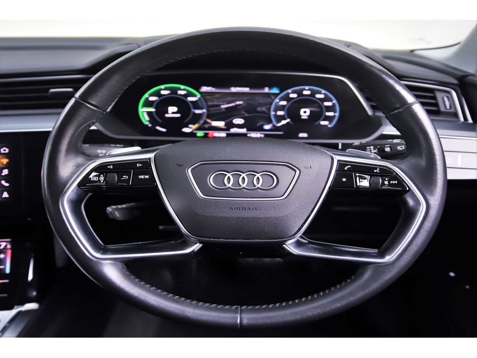 2020 Audi e-tron - image 16