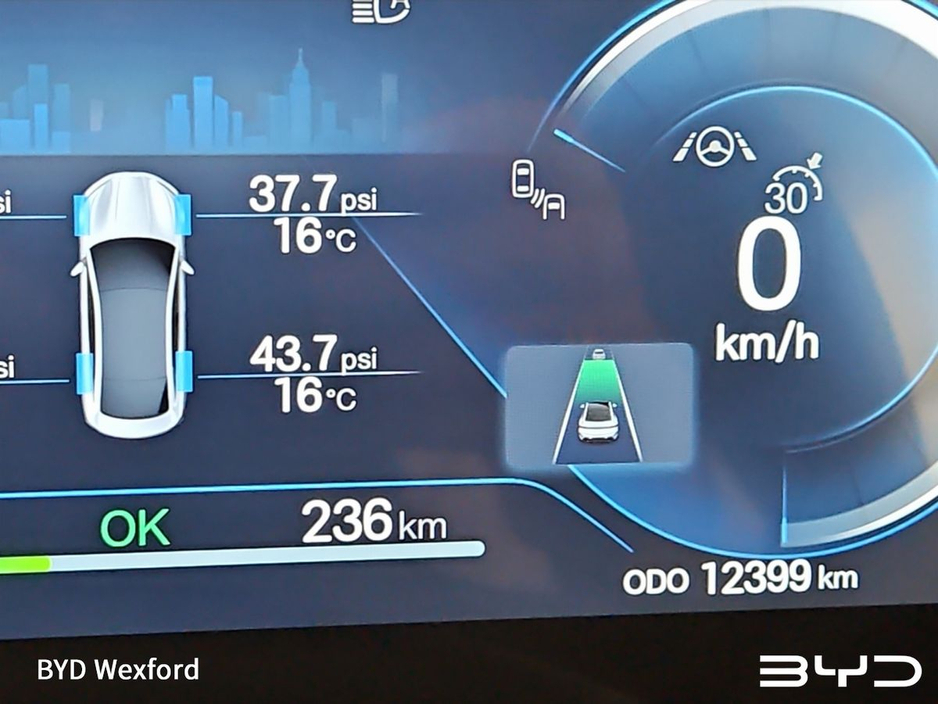 2025 BYD Seal - image 42