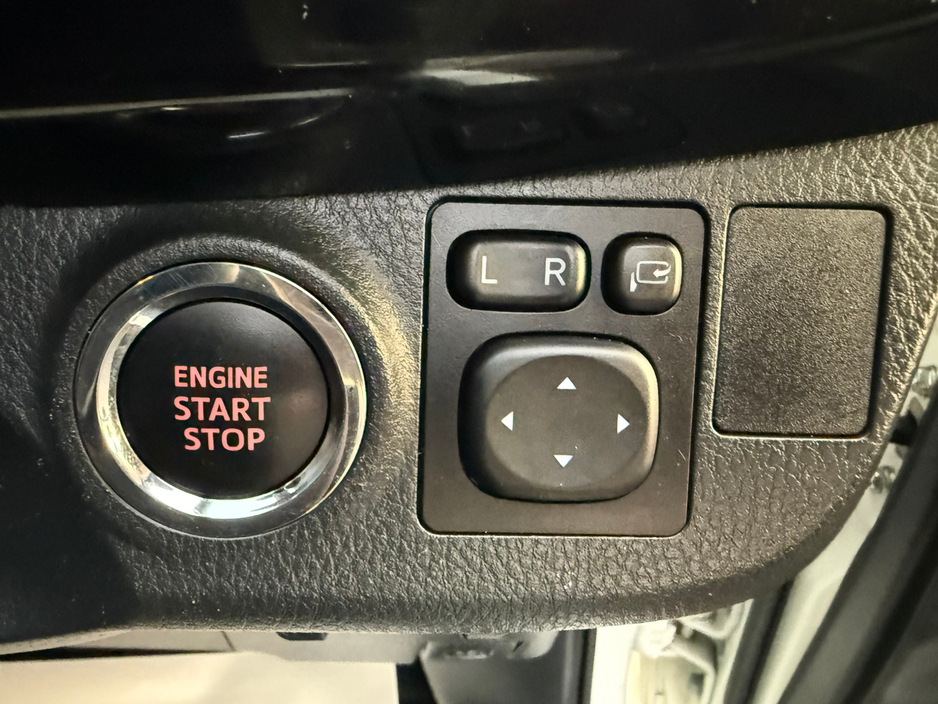 2020 Toyota Yaris  €12,990