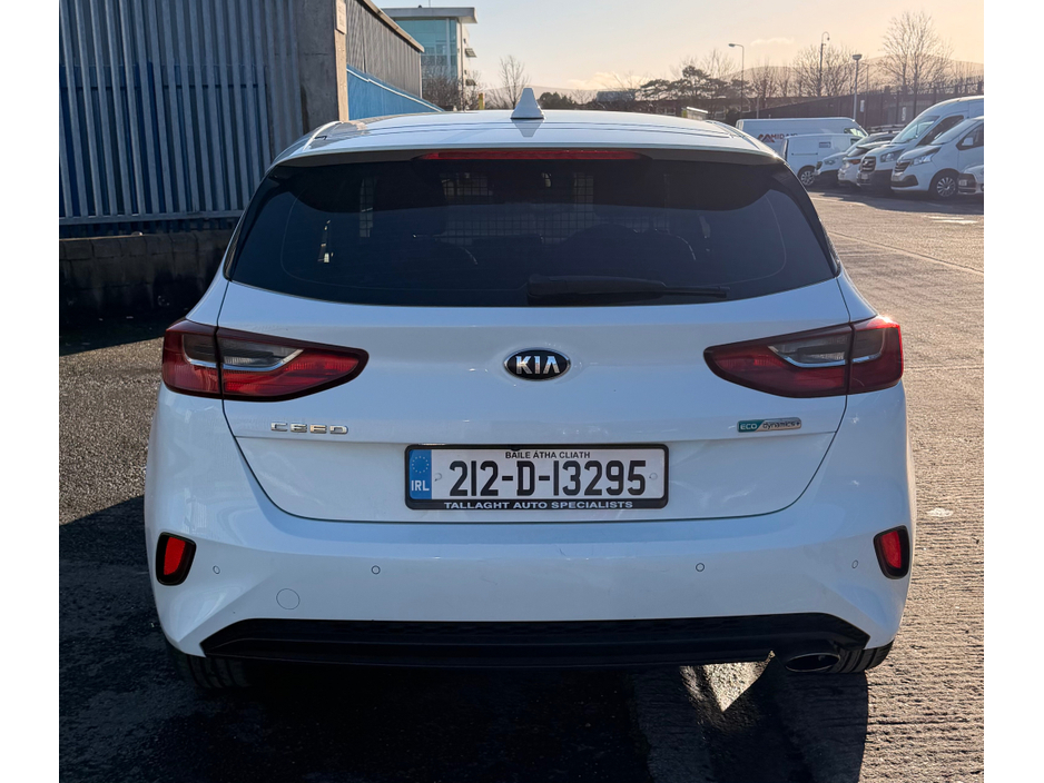 2021 Kia Ceed COMMERCIAL €9,715