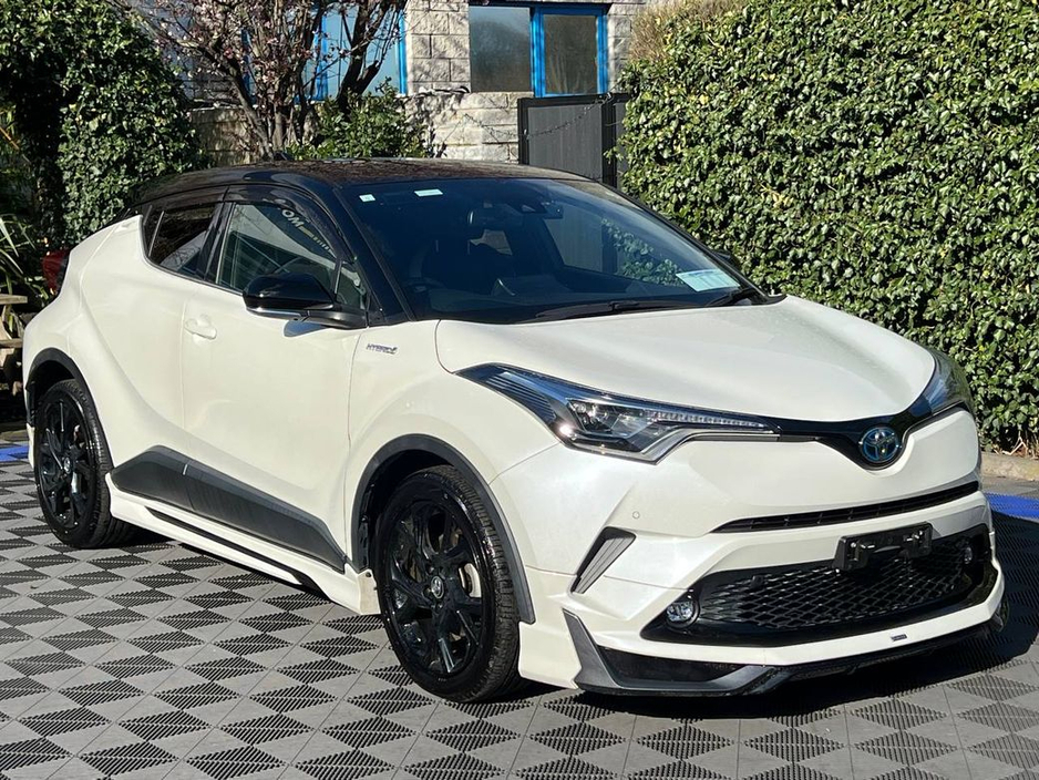 2019 Toyota C-HR - image 14