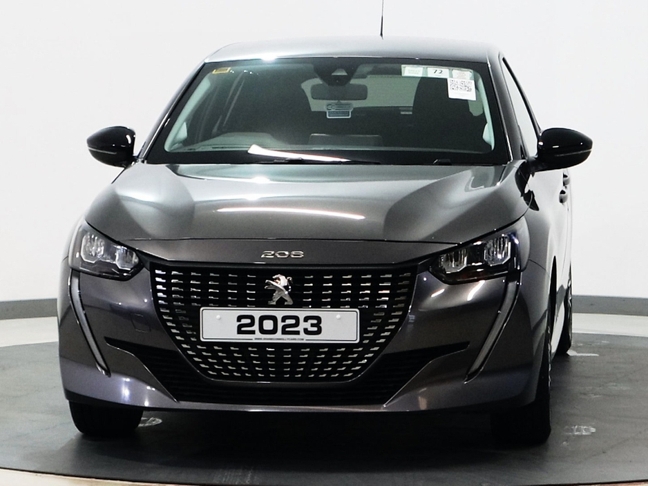 2023 Peugeot 208 - image 9