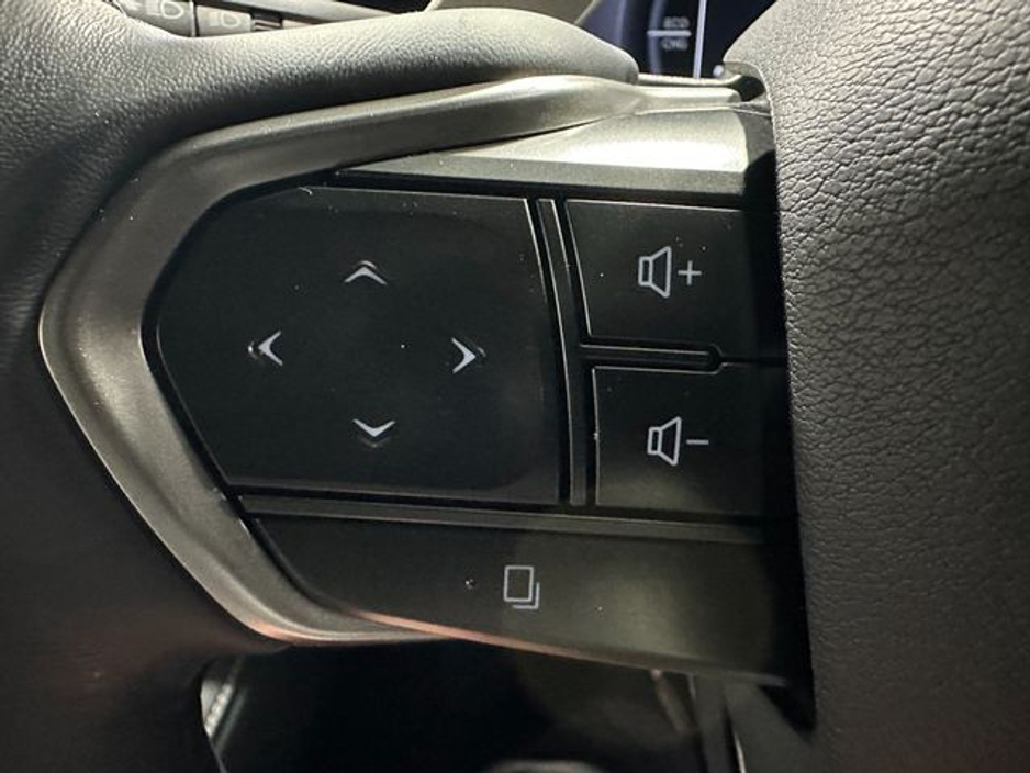 2025 Lexus RX 450h+ - image 16