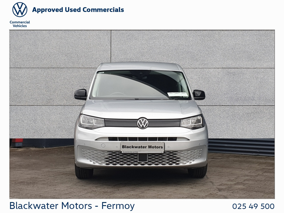 2024 Volkswagen Caddy - image 12