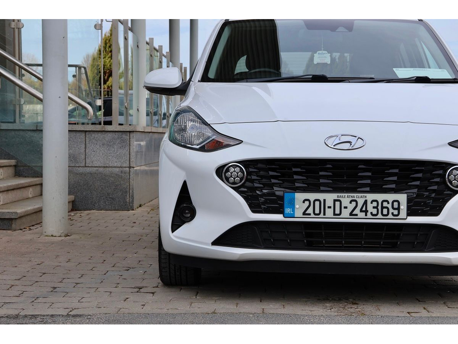 2020 Hyundai i10 - image 7