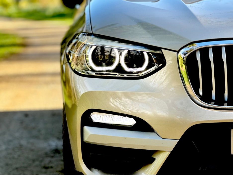 2018 BMW X3 - image 28