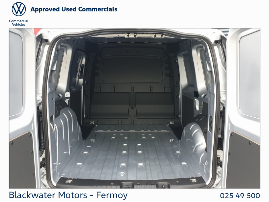 2024 Volkswagen Caddy - image 7