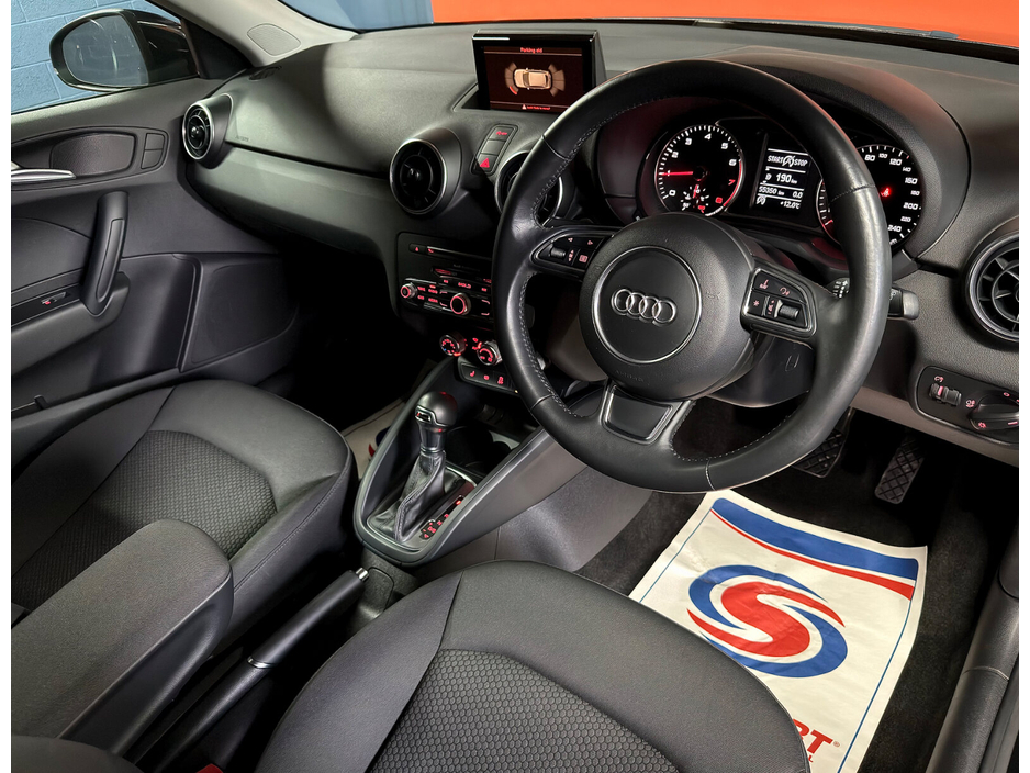 2017 Audi A1 - image 26