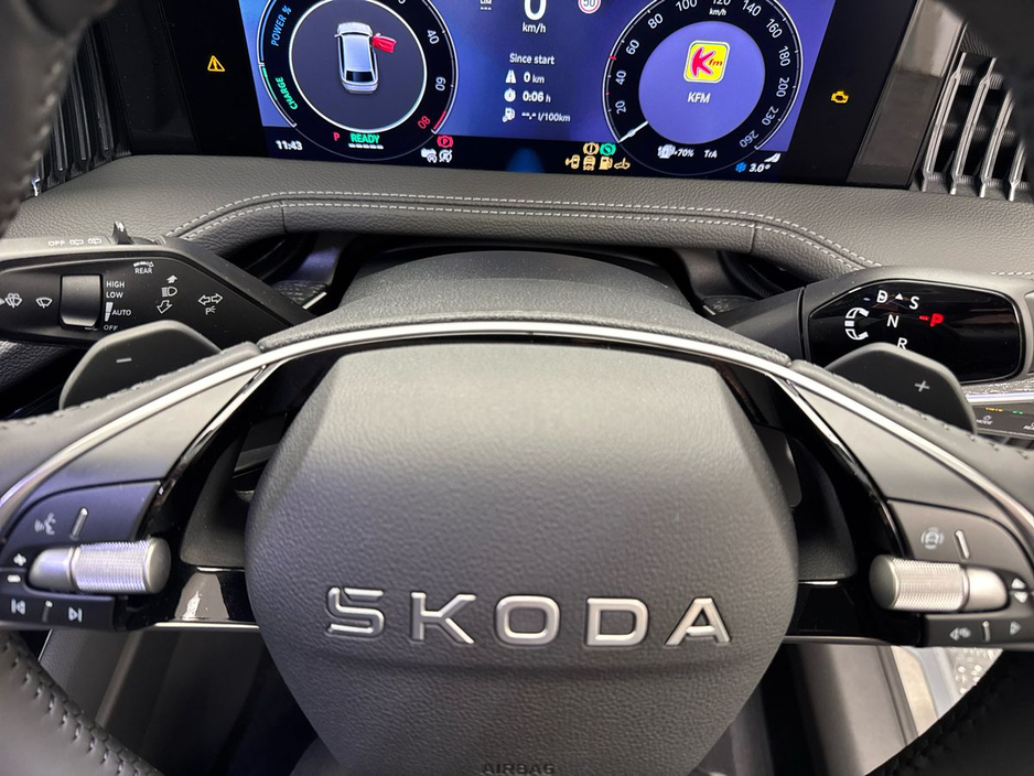 2026 Skoda Superb - image 24