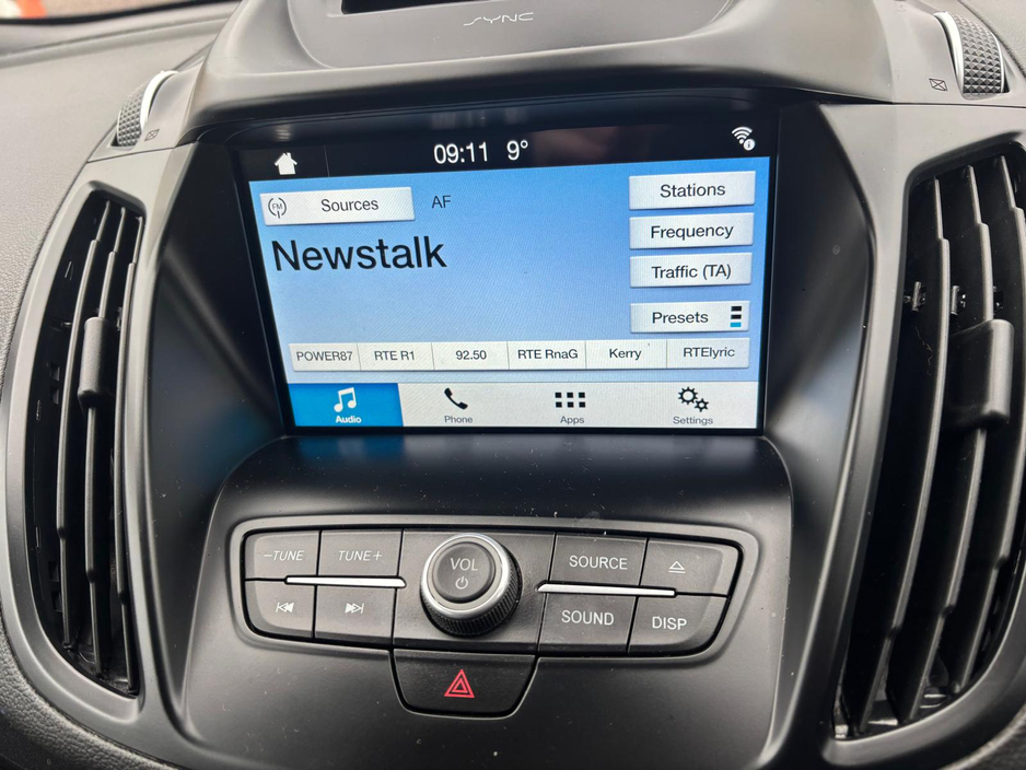 2017 Ford Kuga - image 13