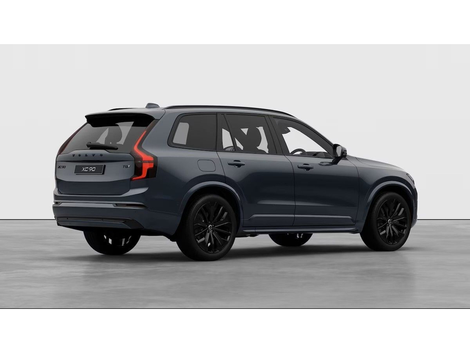 2026 Volvo XC90 - image 4