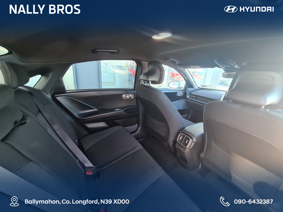 2024 Hyundai Ioniq 6 - image 8