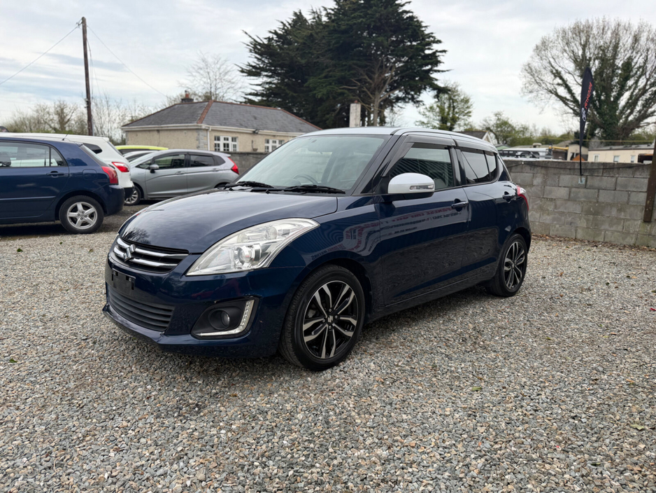 2015 Suzuki Swift - image 3