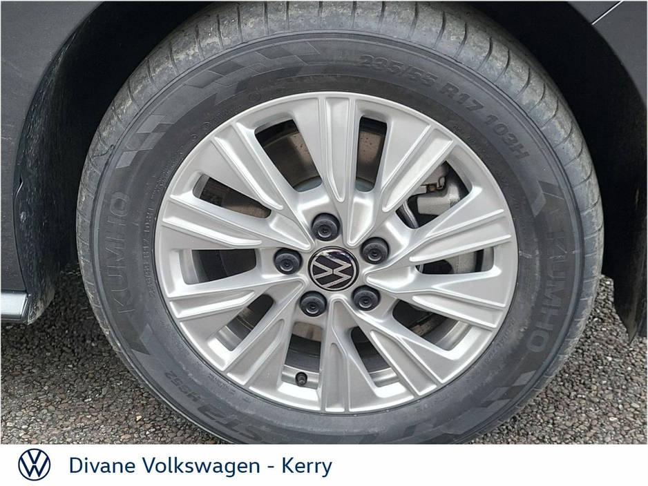 2026 Volkswagen Multivan LIFE LOH 1.5 PETROL AUTO 4 WHEEL DRIVE €69,950