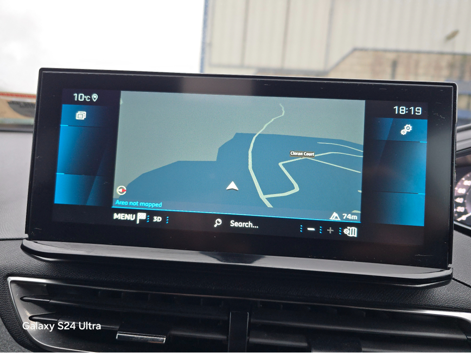 2023 Peugeot 3008 - image 14