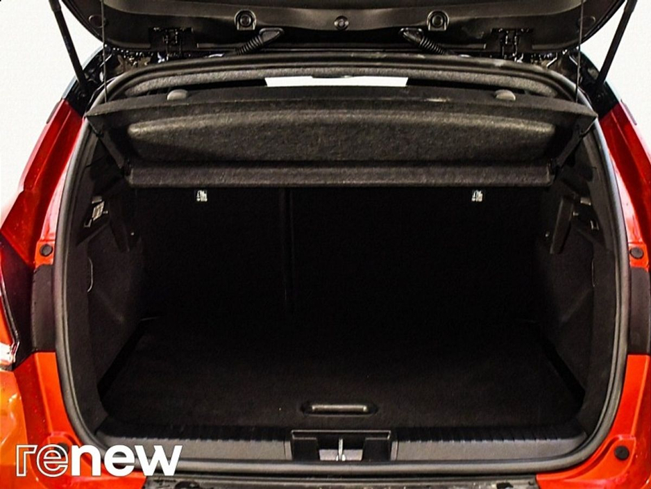 2026 Renault Captur - image 12