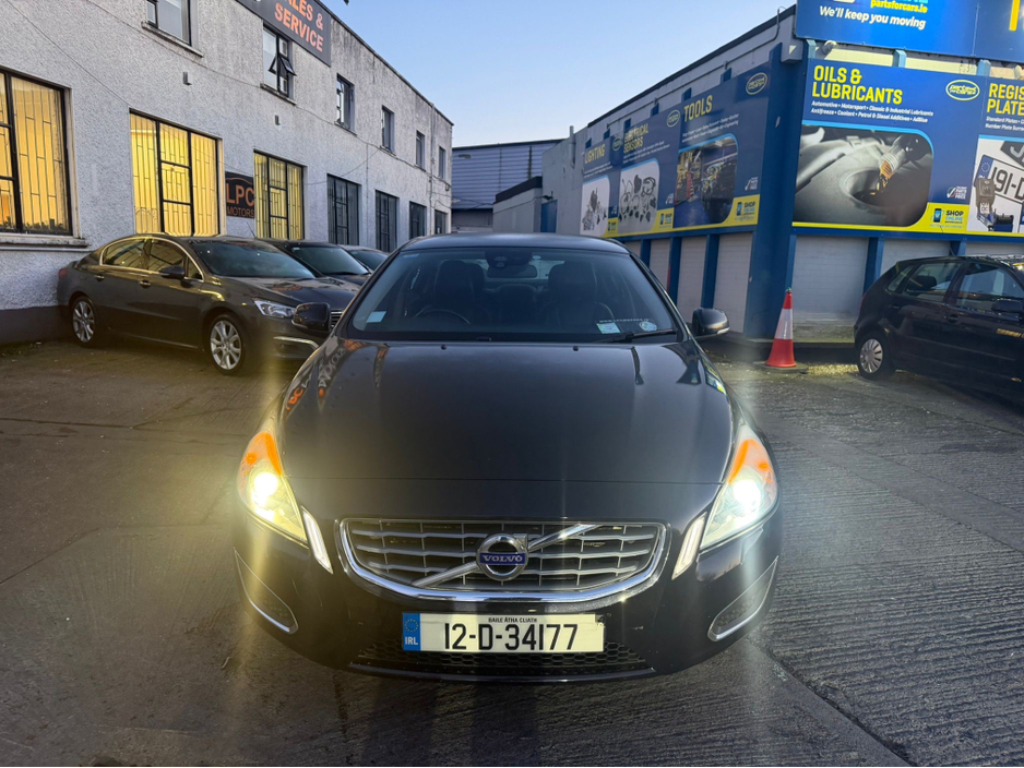 2012 Volvo S60 - image 10