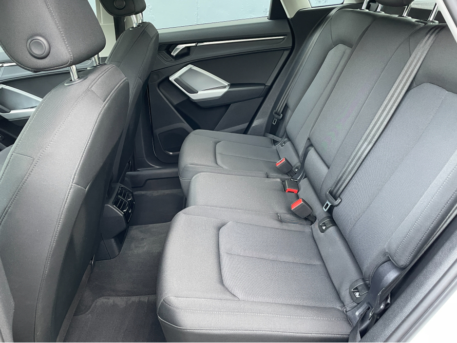 2024 Audi Q3 35 TDI 150HP S-TRONIC SE AUTO €41,995