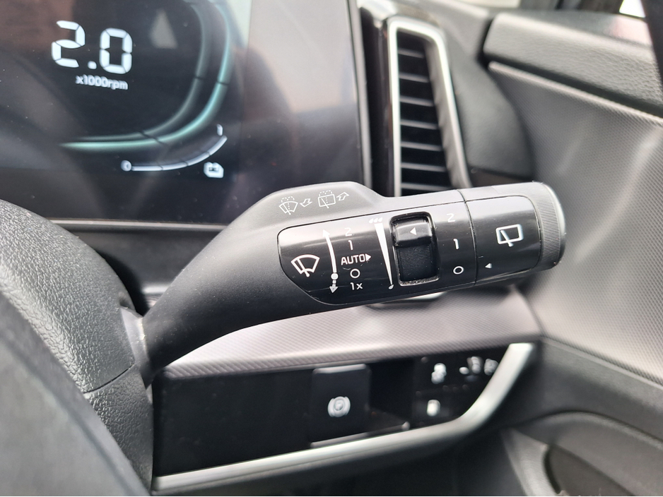 2023 Kia Sportage - image 18