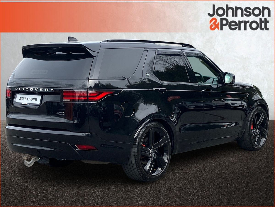 2023 Land Rover Discovery - image 16