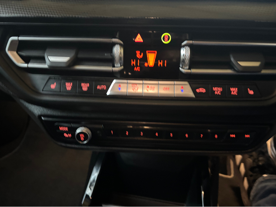 2022 BMW 2 Series - image 10