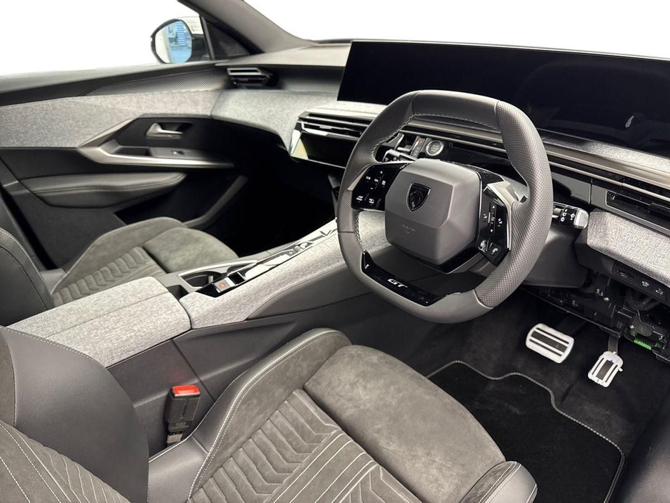 2026 Peugeot 5008 - image 6