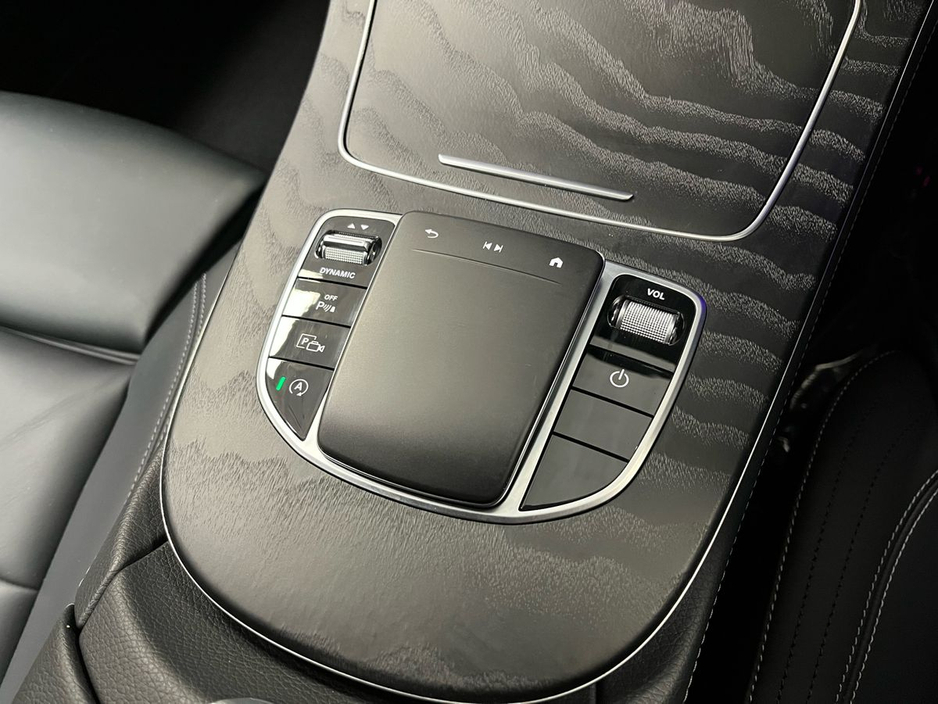 2022 Mercedes-Benz E Class - image 19