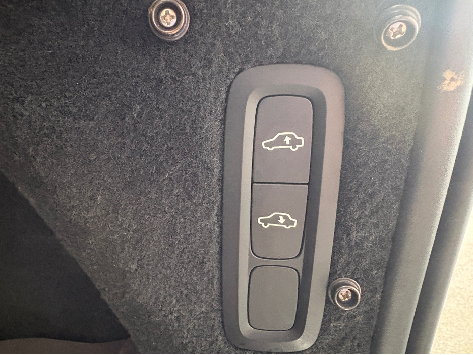 2016 Volvo XC90 2.0 Petrol hybrid VOLVO XC90 T8 INSCRIPTION €28,990