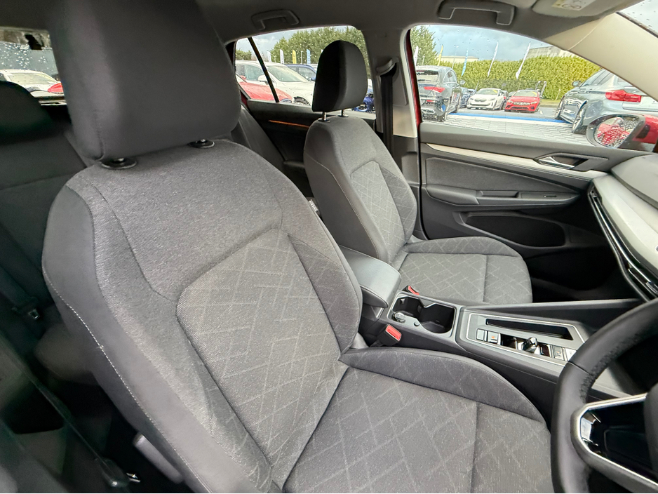 2022 Volkswagen Golf ACTIVE - 2.0L DIESEL - AUTO - 12M WARRANTY - CAR: €27,950