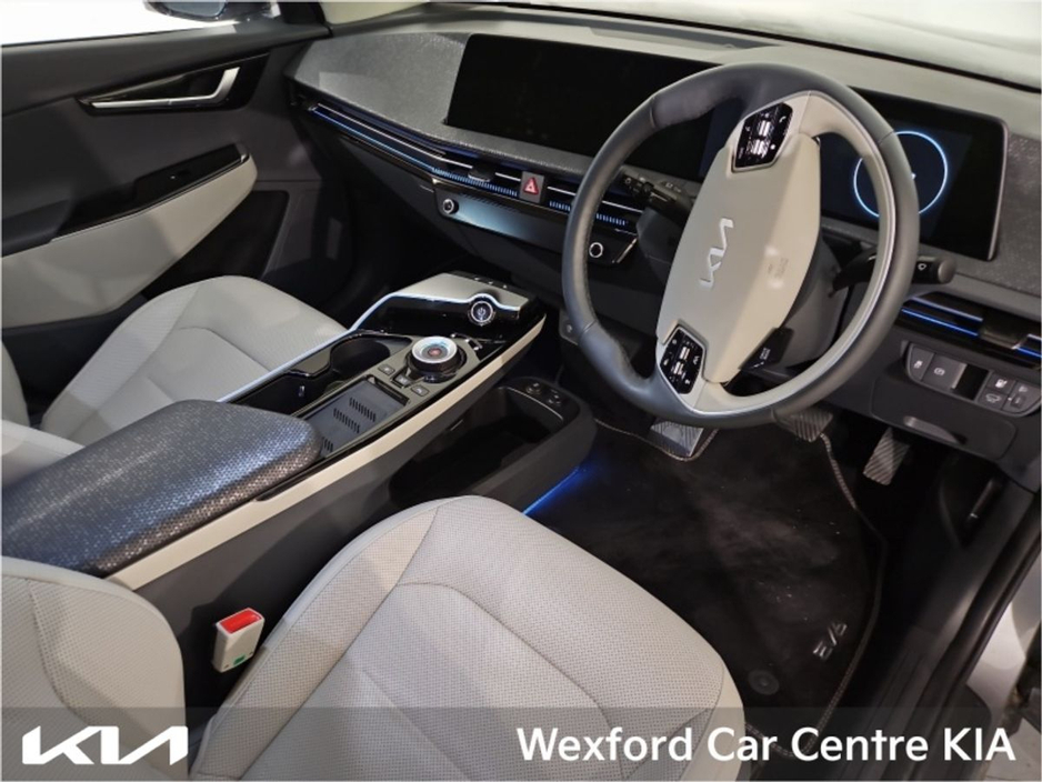 2024 Kia EV6 - image 2